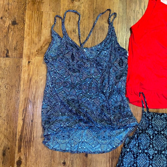 NWT Target shirt bundle 🤩😩 - Picture 2 of 4